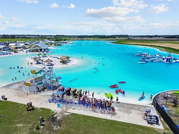 $2,200 | 10337 Trumpet Honeysuckle Way, Wesley Chapel, FL 33545