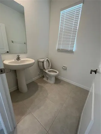 $2,200 | 10337 Trumpet Honeysuckle Way, Wesley Chapel, FL 33545