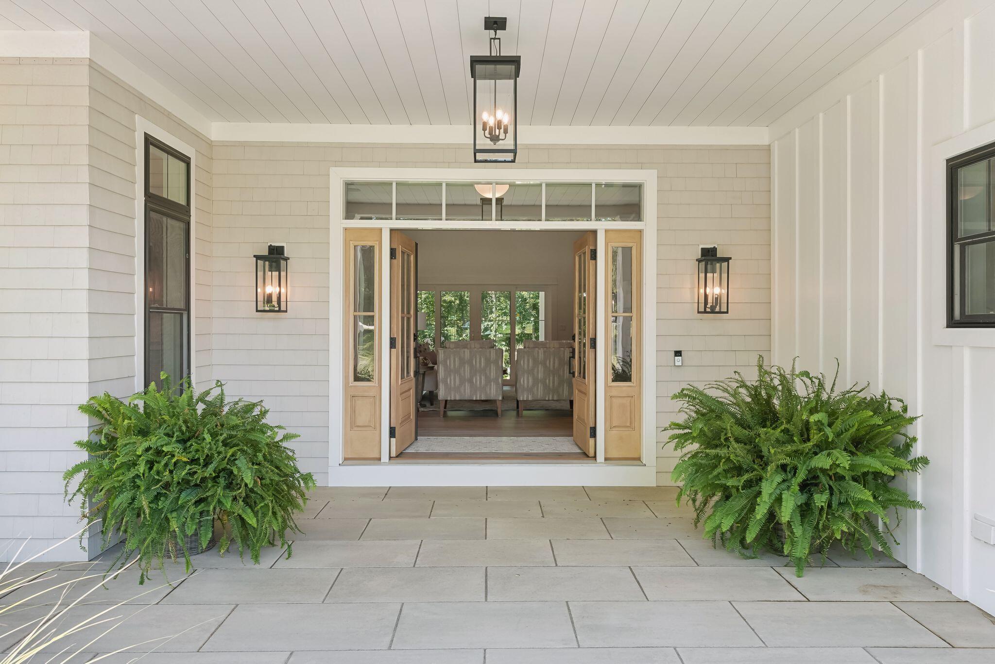 353 Pool Street Biddeford, ME 04005 - Photo 12 of 98 Front Entry