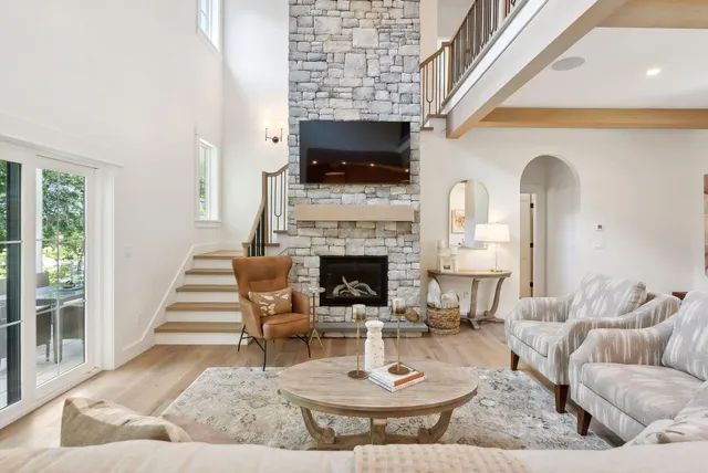 $1,999,999 | 353 Pool Street, Biddeford, ME 04005