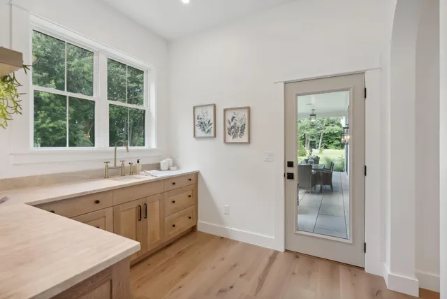 $1,999,999 | 353 Pool Street, Biddeford, ME 04005