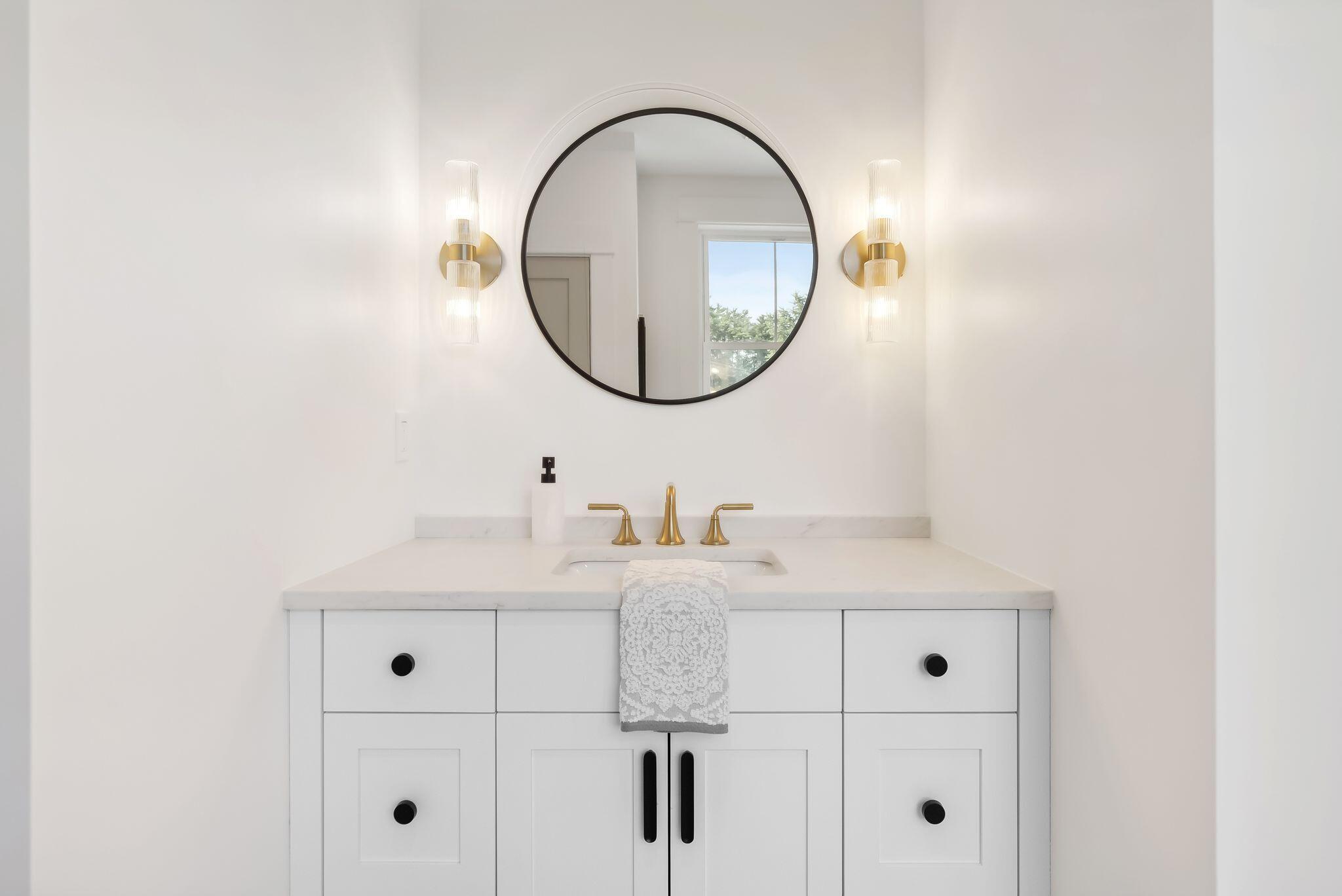 353 Pool Street Biddeford, ME 04005 - Photo 55 of 98 Second Level Full Bathroom