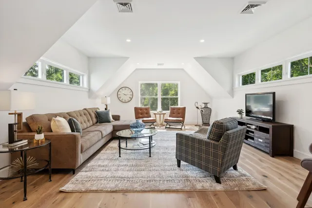 $1,999,999 | 353 Pool Street, Biddeford, ME 04005