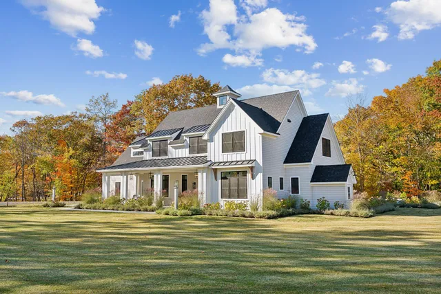 $1,999,999 | 353 Pool Street, Biddeford, ME 04005