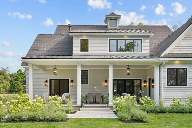 $1,999,999 | 353 Pool Street, Biddeford, ME 04005