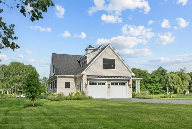 $1,999,999 | 353 Pool Street, Biddeford, ME 04005