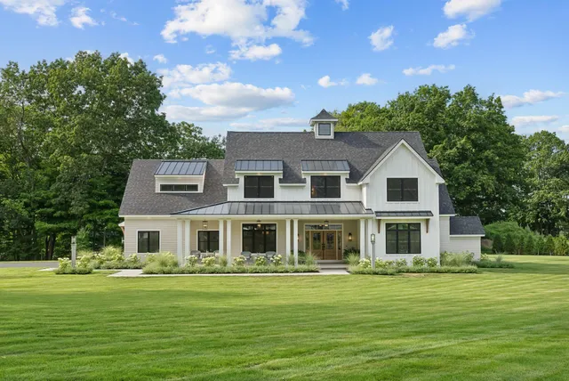 $1,999,999 | 353 Pool Street, Biddeford, ME 04005