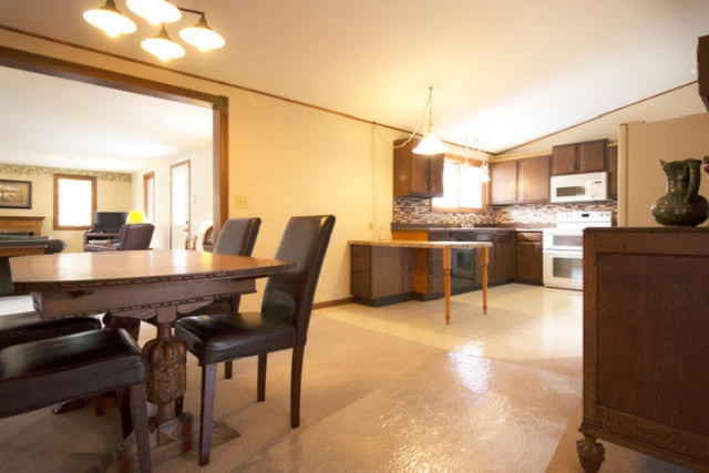 7701 Durham Road Whitehall, MI 49461 - Photo 11 of 42 Dining Room