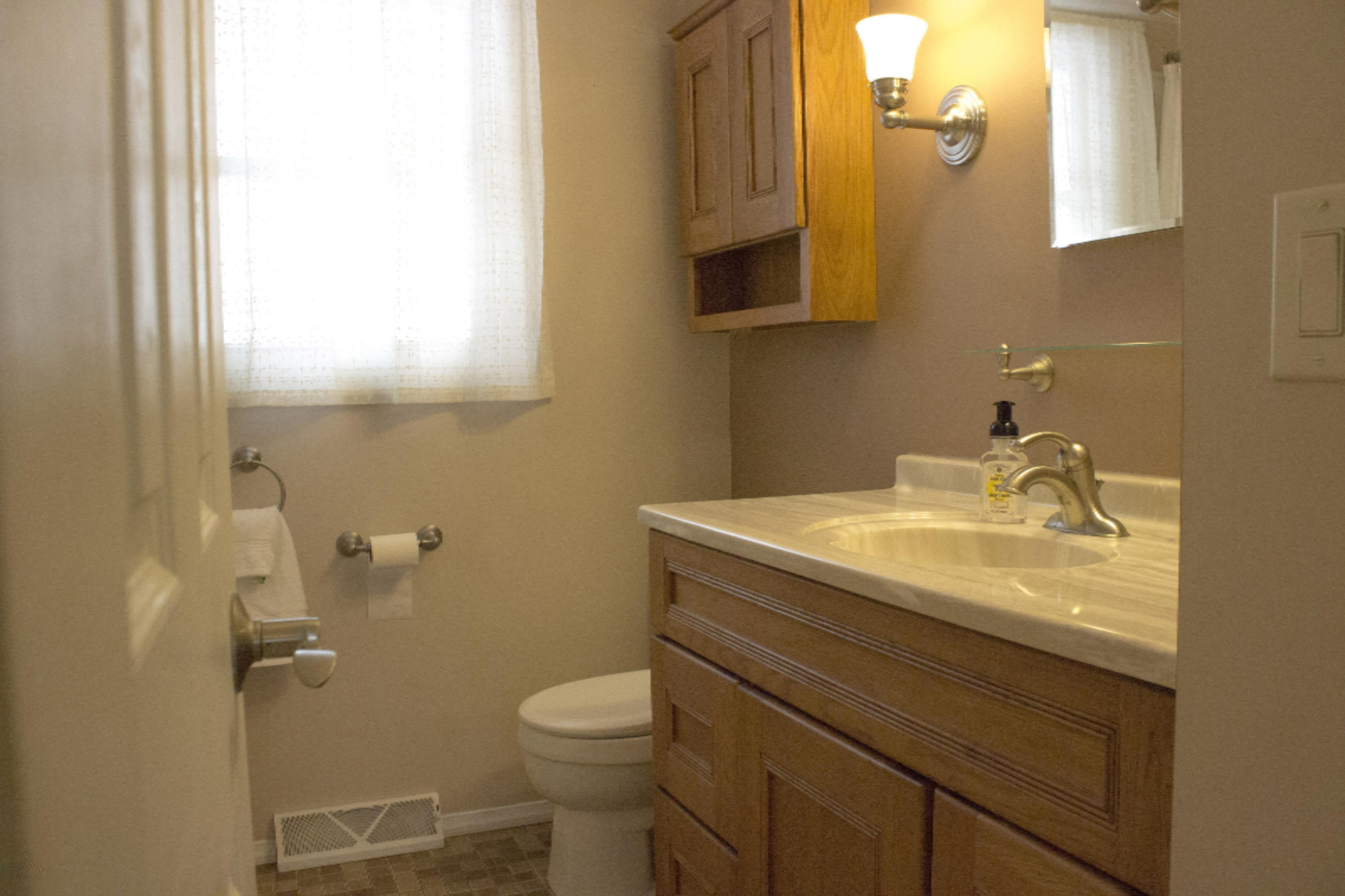 7701 Durham Road Whitehall, MI 49461 - Photo 22 of 42 Bathroom 1
