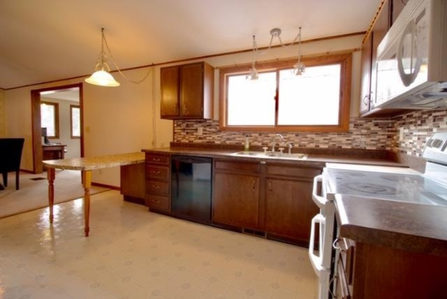 7701 Durham Road Whitehall, MI 49461 - Photo 5 of 42 Kitchen