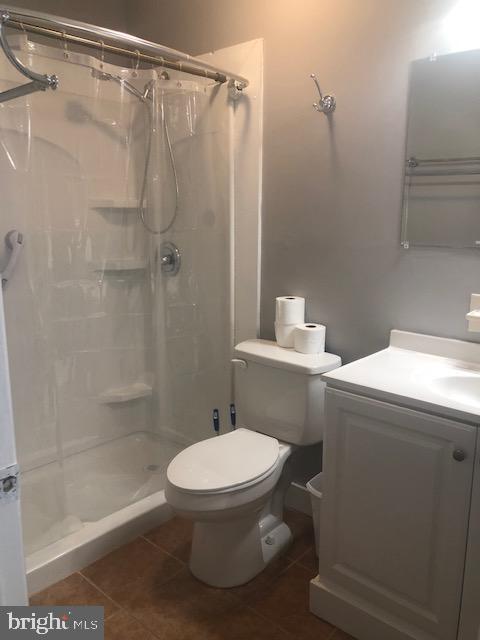 3 B Acorn Road Manahawkin, NJ 08050 - Photo 13 of 19 Main Bathroom