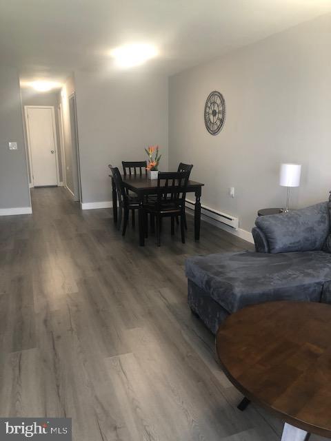 3 B Acorn Road Manahawkin, NJ 08050 - Photo 5 of 19 Living Room / Dining Room