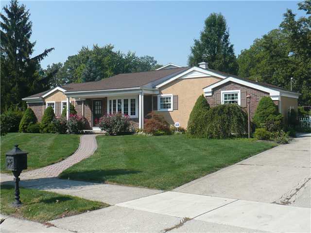 11 Somerset Road Delaware, OH 43015 - Photo 1 of 22 Gallery Image 1