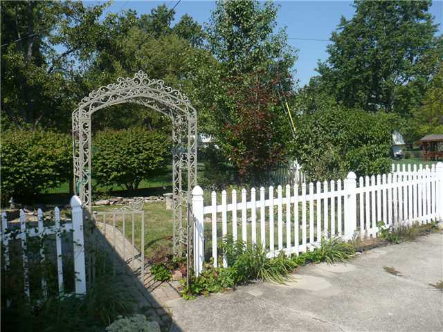 11 Somerset Road Delaware, OH 43015 - Photo 2 of 22 Gallery Image 2