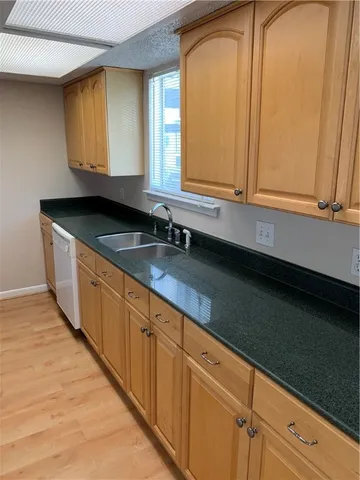 $1,395 | 1725 Toomey Road, Unit 100, Austin, TX 78704