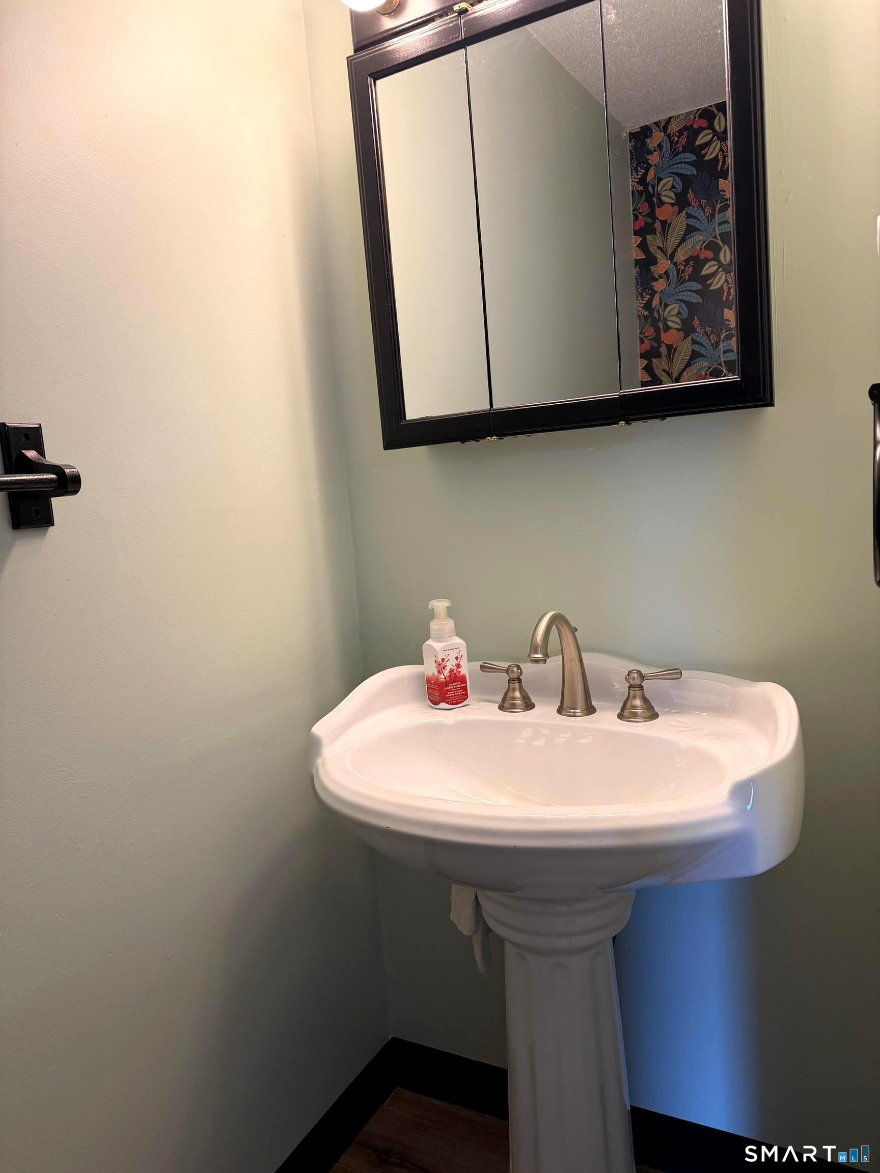 975 Meriden Road, Unit 54 Waterbury, CT 06705 - Photo 6 of 18