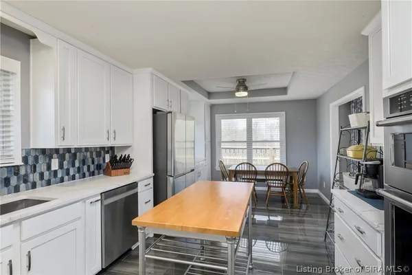 $575,000 | 3221 Cummins Road, Borden, IN 47106