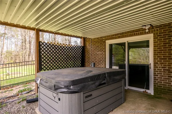 $575,000 | 3221 Cummins Road, Borden, IN 47106