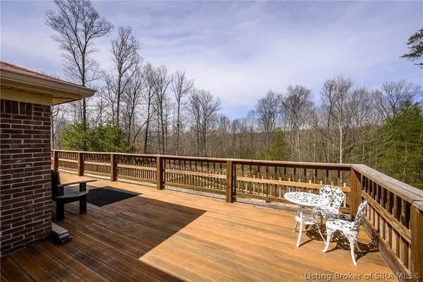 $575,000 | 3221 Cummins Road, Borden, IN 47106