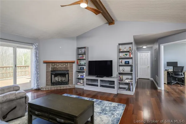 $575,000 | 3221 Cummins Road, Borden, IN 47106