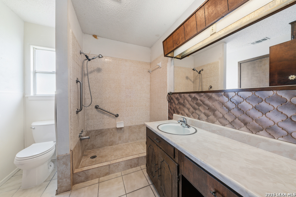 11695 Blanchard Road Atascosa, TX 78002 - Photo 21 of 43