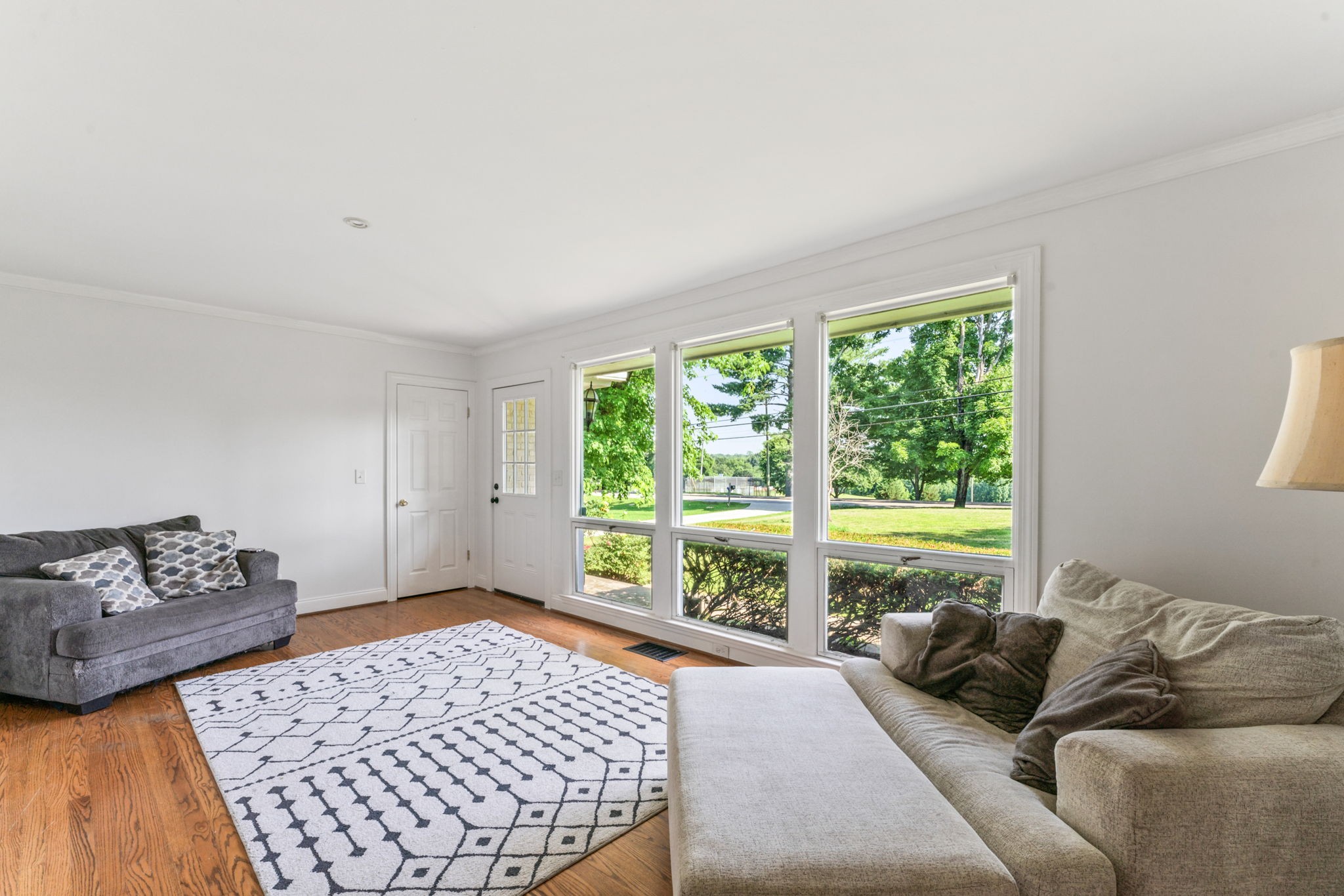 485 Hogan Road Nashville, TN 37220 - Photo 6 of 29 Gallery Image 6