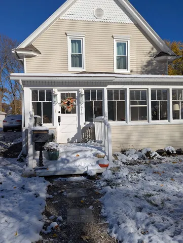 $279,911 | 614 West Cass Street, Greenville, MI 48838