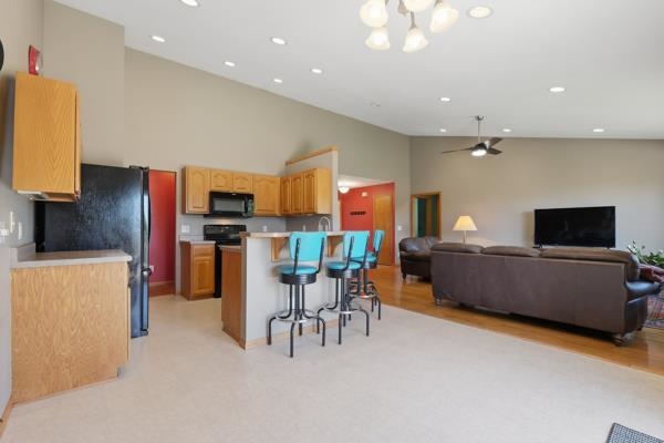 701 Rodefeld Way Madison, WI 53718 - Photo 13 of 41