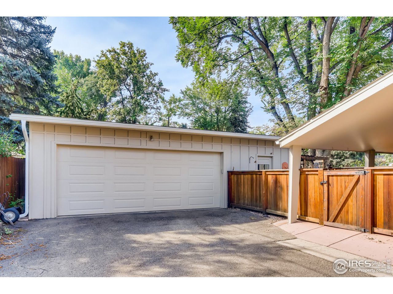 280 Echo Place Boulder, CO 80302 - Photo 36 of 40