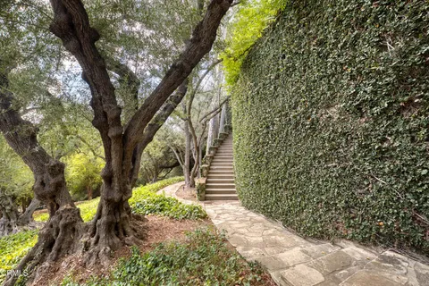 $19,998,000 | 1220 Hillcrest Avenue, Pasadena, CA 91106