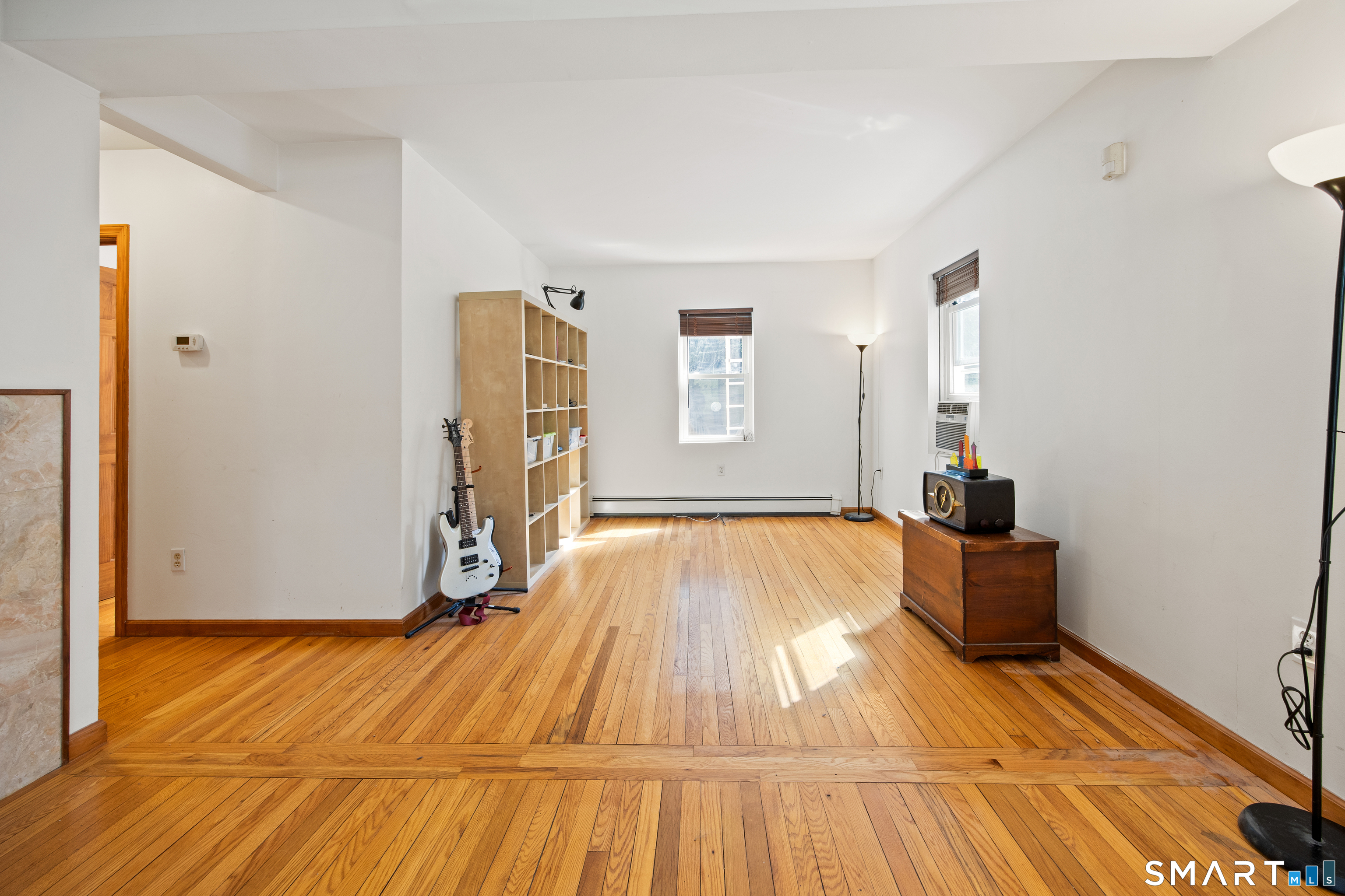479 Blacks Road Cheshire, CT 06410 - Photo 5 of 37