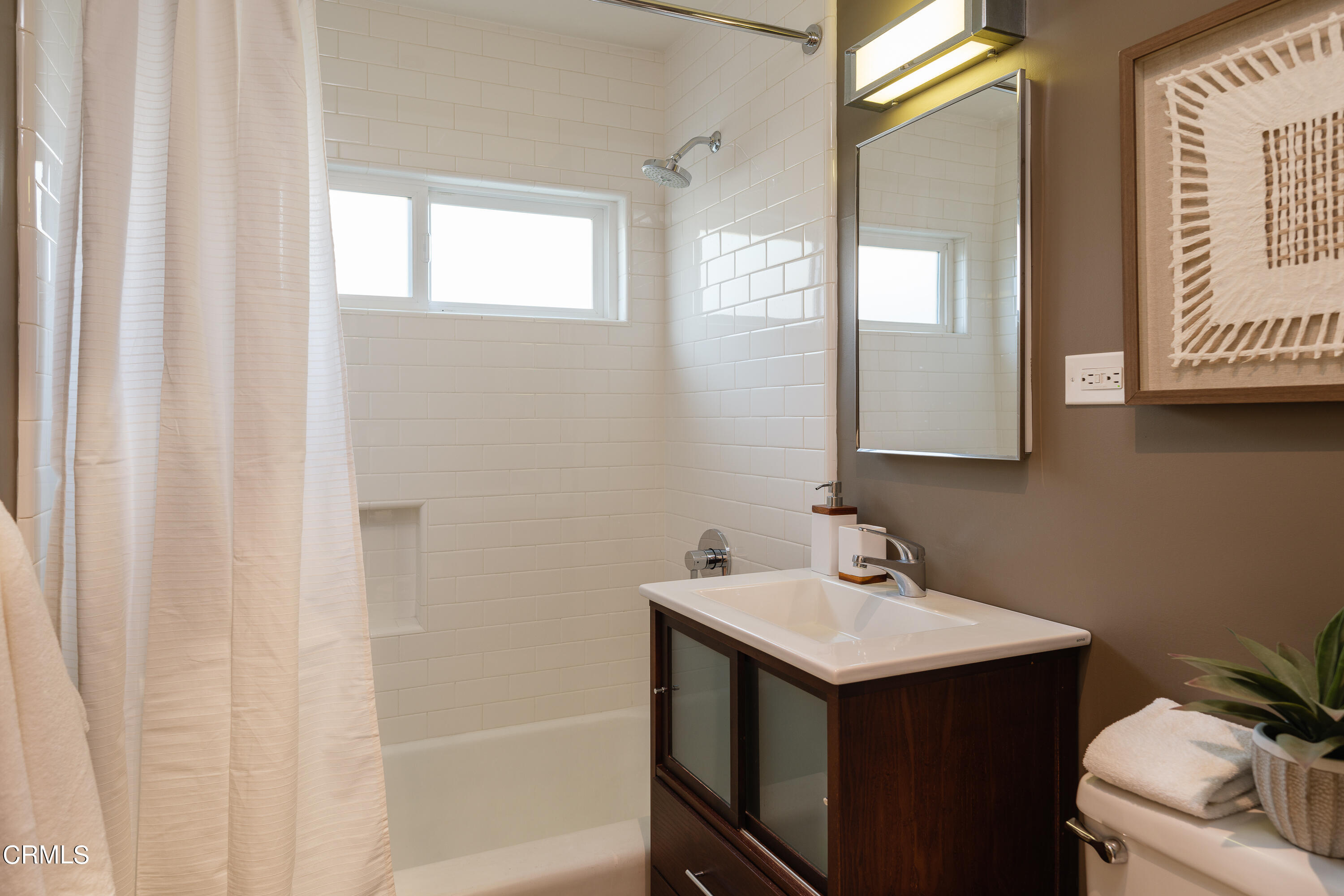 1025 Nithsdale Road Pasadena, CA 91105 - Photo 30 of 73 NPW_1025Nithsdale_029_FLEXMLS