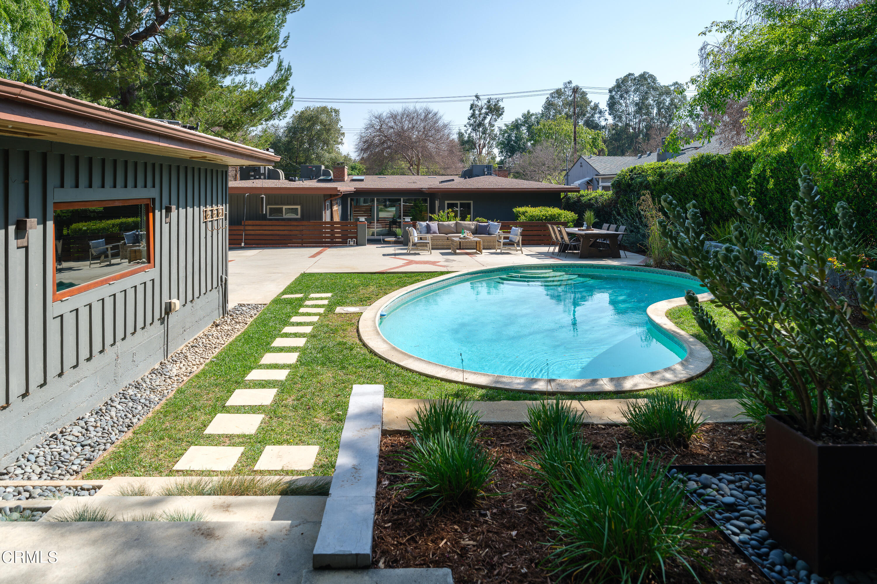 1025 Nithsdale Road Pasadena, CA 91105 - Photo 54 of 73 NPW_1025Nithsdale_053_FLEXMLS