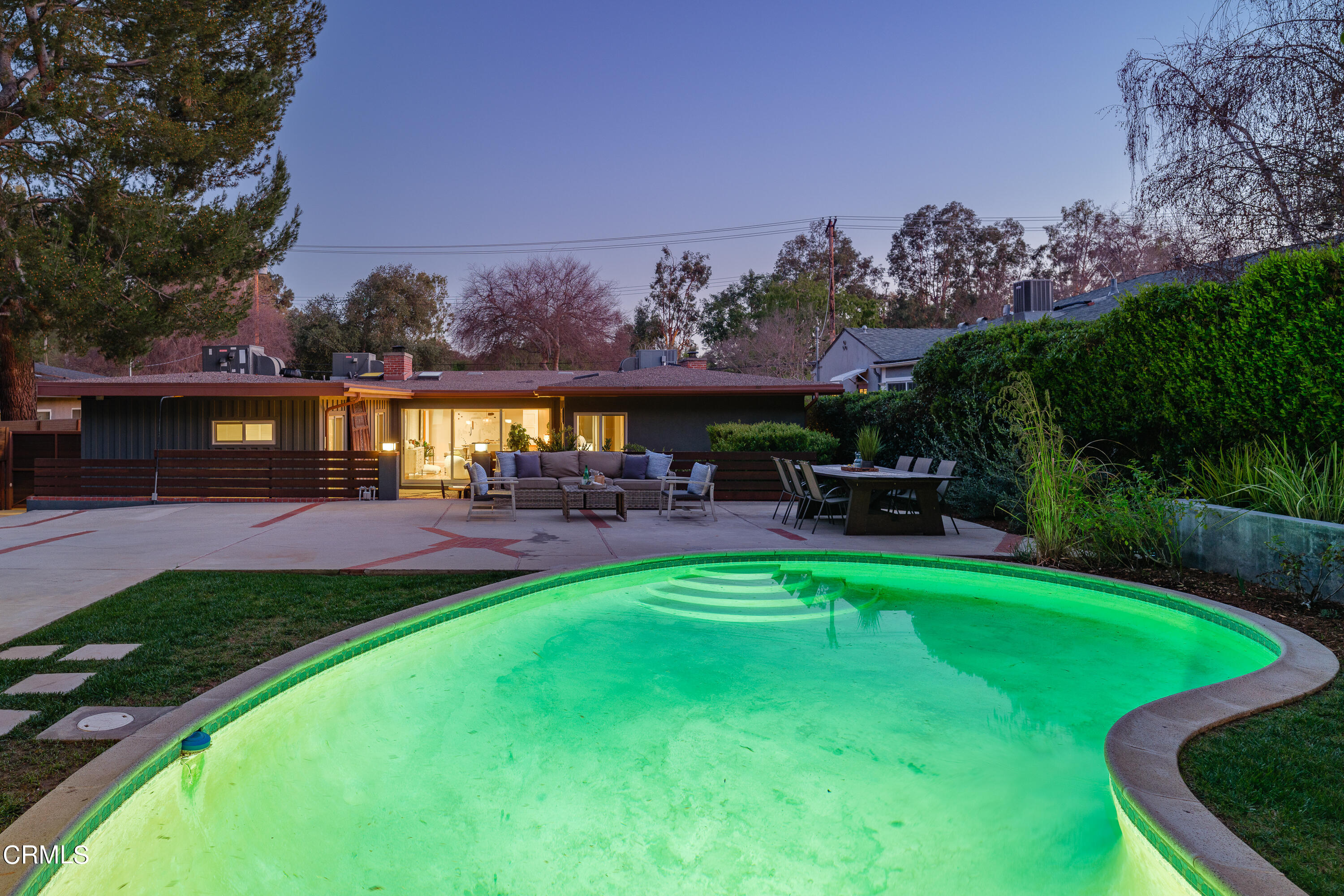 1025 Nithsdale Road Pasadena, CA 91105 - Photo 63 of 73 a swimming pool with outdoor seating and garden