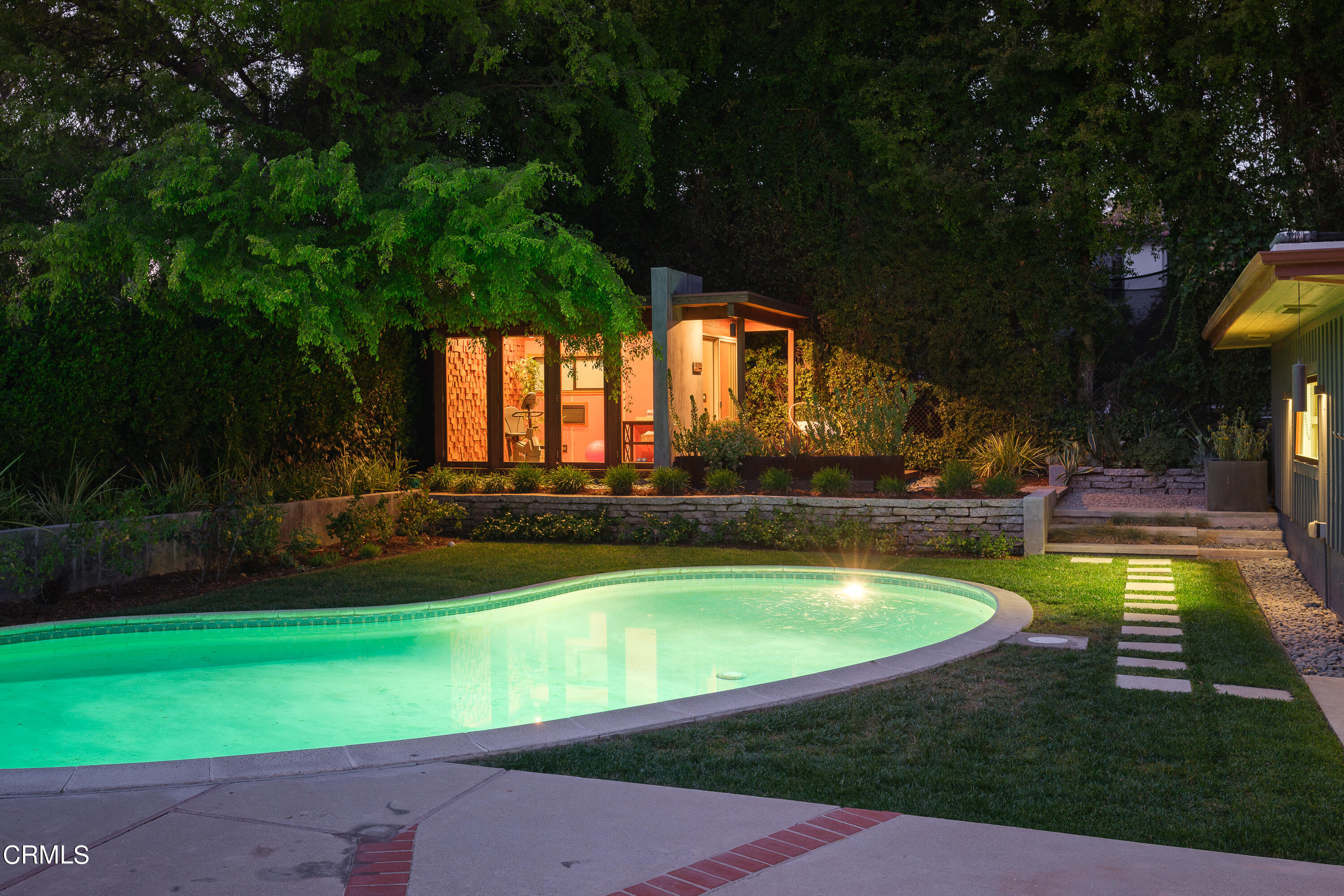 1025 Nithsdale Road Pasadena, CA 91105 - Photo 67 of 73 NPW_1025Nithsdale_075_FLEXMLS