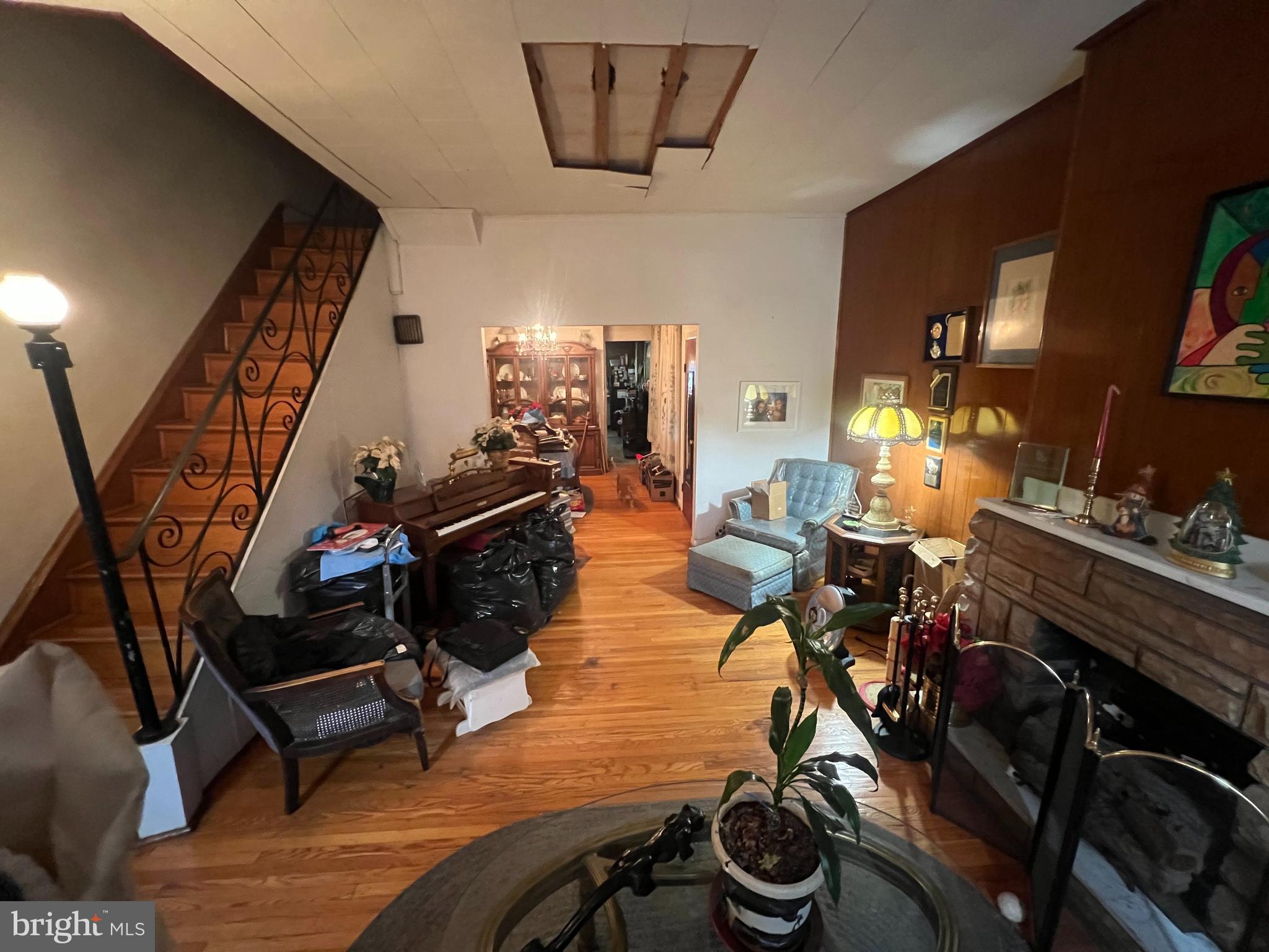 2441 Carpenter Street Philadelphia, PA 19146 - Photo 8 of 34 a view of a room with gym equipment