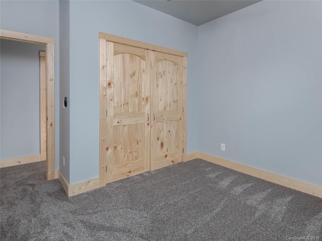 14 Hickory Tree Road Asheville, NC 28805 - Photo 20 of 28 Gallery Image 20