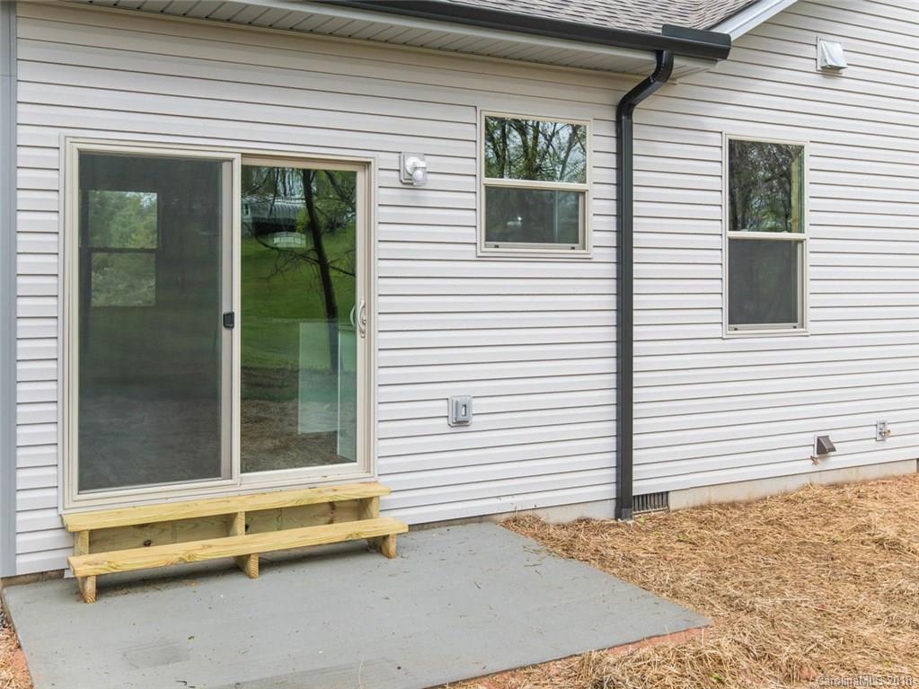 14 Hickory Tree Road Asheville, NC 28805 - Photo 22 of 28 Gallery Image 22