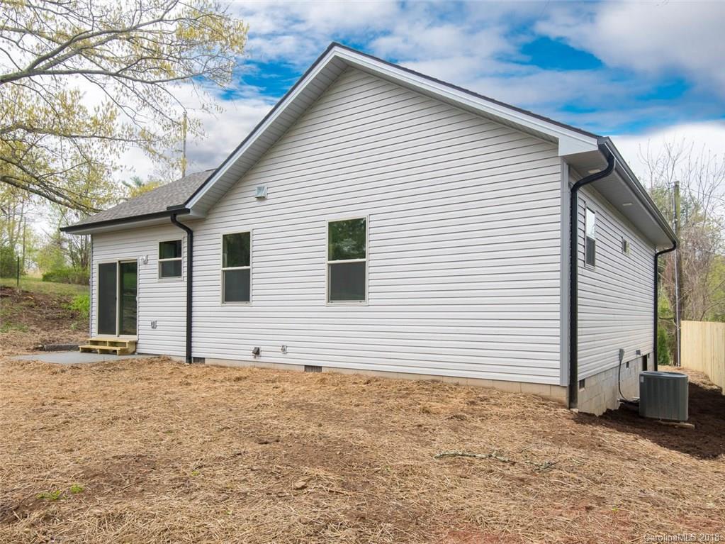 14 Hickory Tree Road Asheville, NC 28805 - Photo 27 of 28 Gallery Image 27