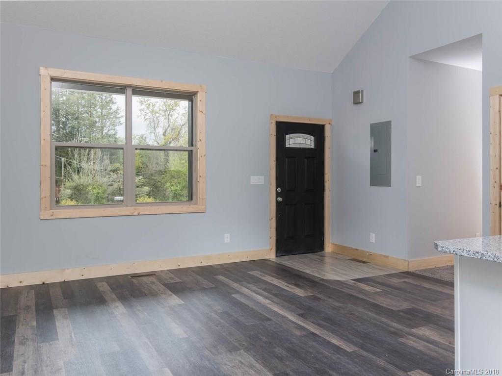 14 Hickory Tree Road Asheville, NC 28805 - Photo 4 of 28 Gallery Image 4