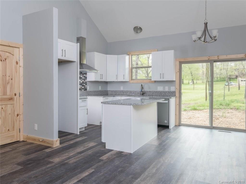 14 Hickory Tree Road Asheville, NC 28805 - Photo 6 of 28 Gallery Image 6