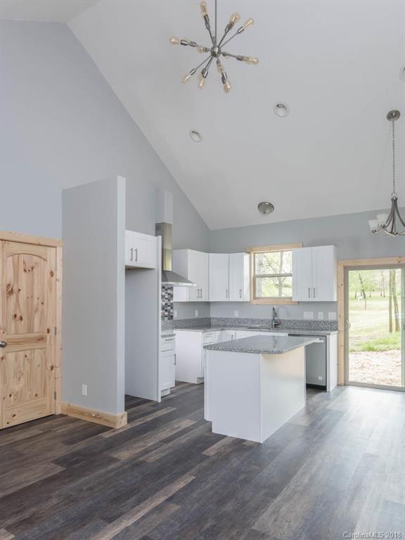 14 Hickory Tree Road Asheville, NC 28805 - Photo 7 of 28 Gallery Image 7