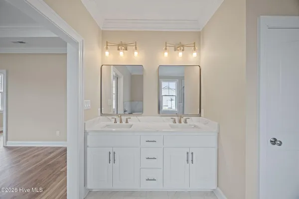 $725,000 | 335 Stephanye Lane, Greenville, NC 27834