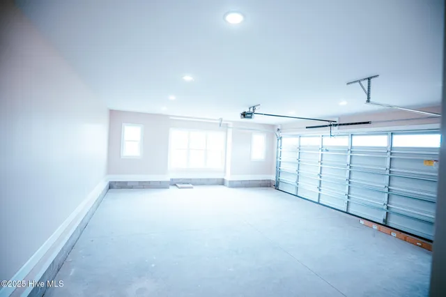 $725,000 | 335 Stephanye Lane, Greenville, NC 27834