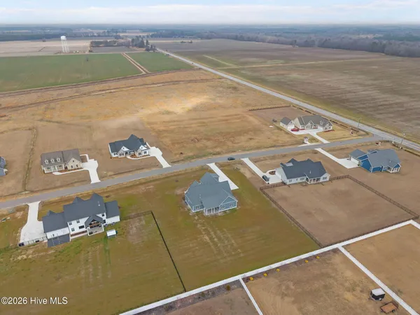 $725,000 | 335 Stephanye Lane, Greenville, NC 27834