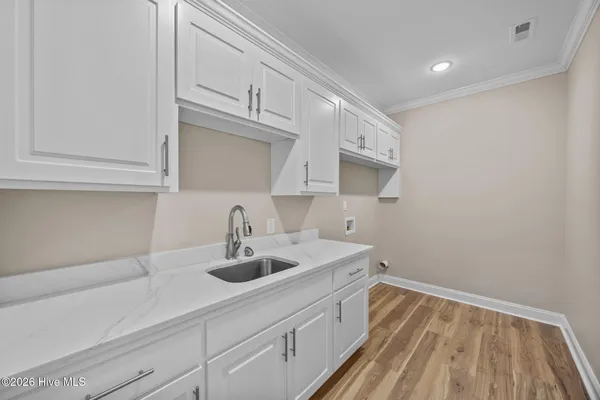 $725,000 | 335 Stephanye Lane, Greenville, NC 27834