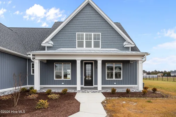 $725,000 | 335 Stephanye Lane, Greenville, NC 27834