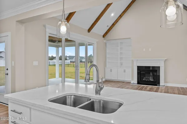 $725,000 | 335 Stephanye Lane, Greenville, NC 27834