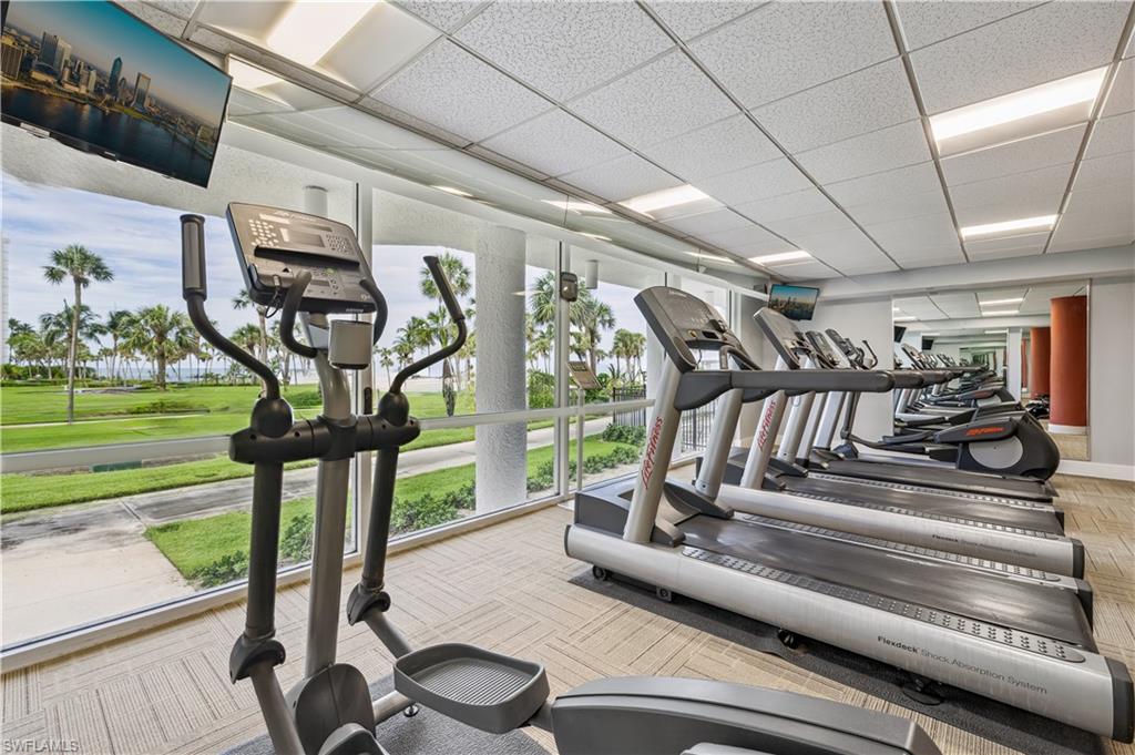 4041 Gulf Shore Boulevard North, Unit 1805 Naples, FL 34103 - Photo 23 of 27