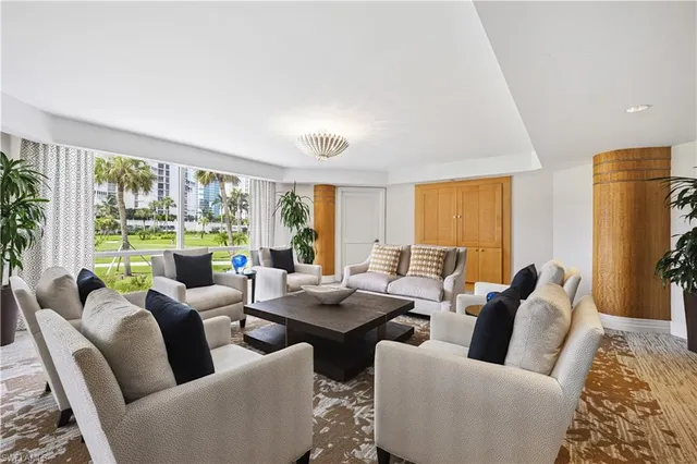 $18,000 | 4041 Gulf Shore Boulevard North, Unit 1805, Naples, FL 34103